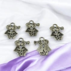 Ciondoli coppia bacio in metallo argento 15x23mm 5pz Gioie d'Oriente