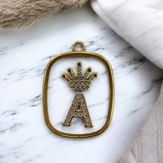 Piastra in resina con lettere alfabeto e corona con strass 22x30mm 1pz Gioie d'Oriente 2