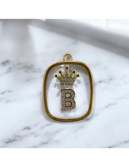 Piastra in resina con lettera B e corona con strass 22x30mm 1pz Gioie d'Oriente
