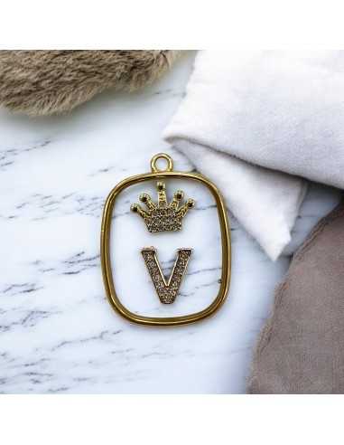 Piastra in resina con lettera V e corona con strass 22x30mm 1pz Gioie d'Oriente