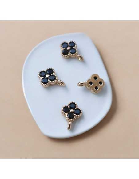 Mini charm fiore in ottone con zirconi neri 7x10mm 1pz Gioie d'Oriente