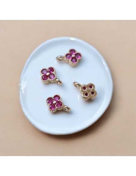 Mini charm fiore in ottone con zirconi fucsia 7x10mm 1pz Gioie d'Oriente