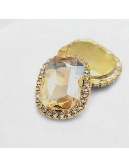 Cristallo in vetro incastonato base oro con strass 24x30,5mm | GDO