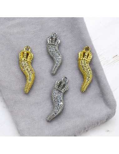 Ciondolo corno piatto in ottone con zirconi bianchi 6x20 mm 1pz base oro e rodio Gioie d'Oriente