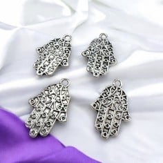 Ciondoli Mano di Fatima in metallo zamak argento 17x25 mm 5pz Gioie d'Oriente