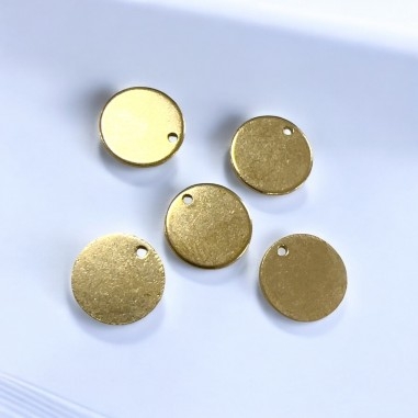Ciondoli medaglia da incidere in ottone naturale 10 mm sp. 0,9 mm 5pz Gioie d'Oriente