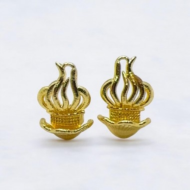 Base orecchini perni a forma di fiamma con coppa in Zama oro chiaro 18x12mm 1 paio|GDO