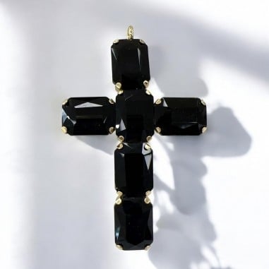 Ciondolo croce in ottone con cristalli rettangolari nero 38x60mm 1pz Gioie d'Oriente