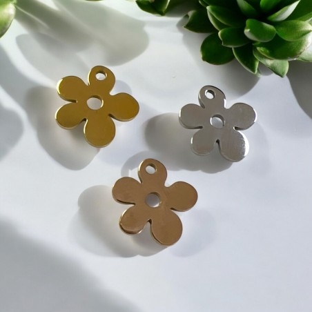 Ciondolo fiorellino in acciaio inossidabile vari colori 12 mm 1pz Gioie d'Oriente