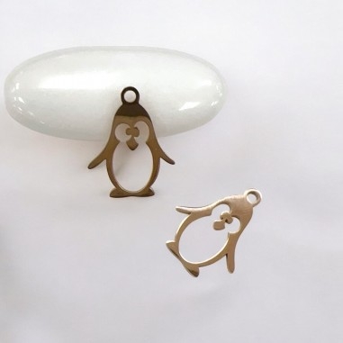Ciondolo pinguino in acciaio inossidabile vari colori 12x16 mm 1pz Gioie d'Oriente