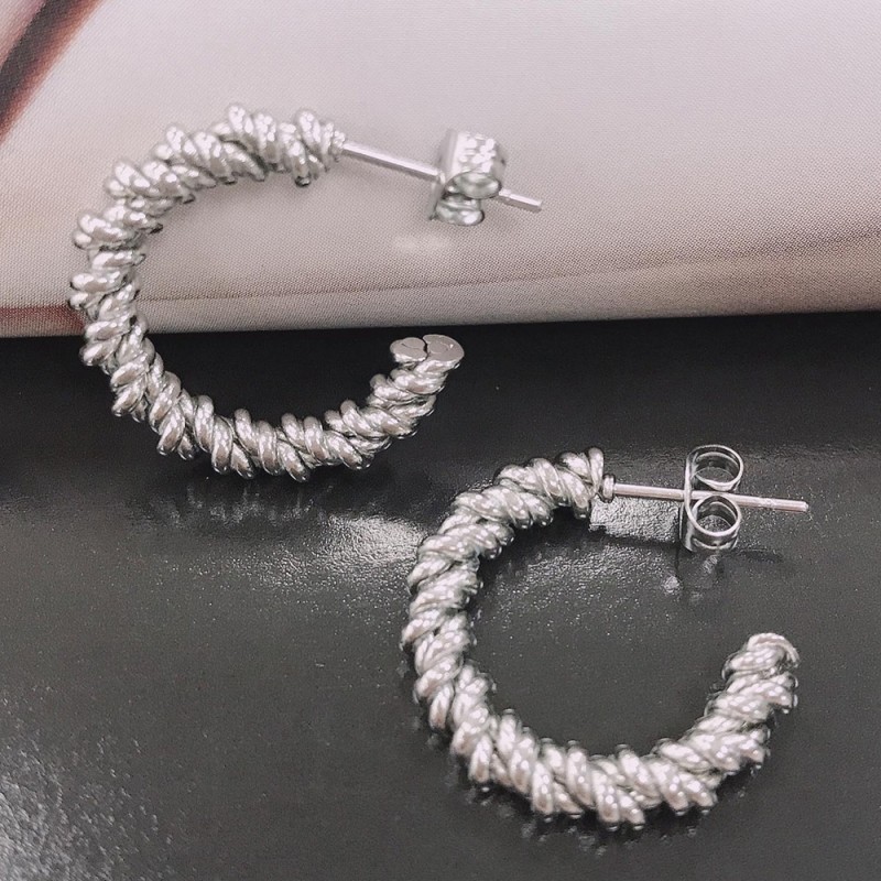 Orecchini in acciaio inossidabile, design intrecciato, spessore 4mm, diametro 20mm, marchio Gioie d'Oriente
