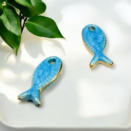 Ciondolo Pesciolino smaltato in Acciaio oro 5x10mm 1pz - azzurro | GDO