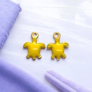 Mini ciondoli Tartaruga smaltati in Acciaio oro 5x7mm 2pz - giallo | GDO