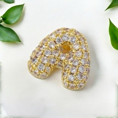 Lettera iniziale A in ottone dorato con strass 10.5x9.5mm 1pz Gioie d'Oriente