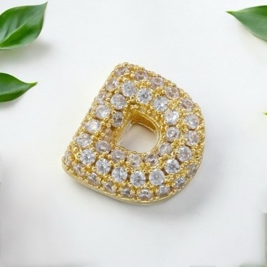 Lettera iniziale D in ottone dorato con strass 10.5x9.5mm 1pz Gioie d'Oriente