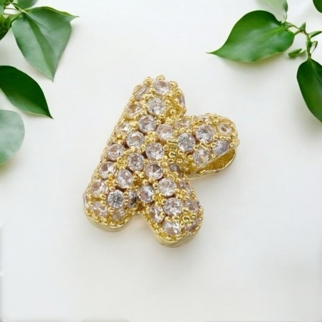 Lettera iniziale K in ottone dorato con strass 10.5x9.5mm 1pz Gioie d'Oriente