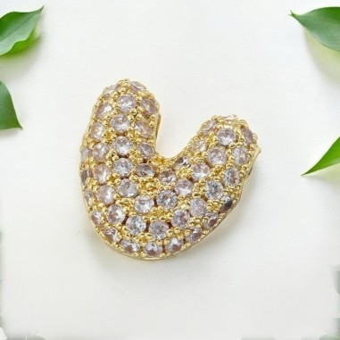 Lettera iniziale V in ottone dorato con strass 10.5x9.5mm 1pz Gioie d'Oriente