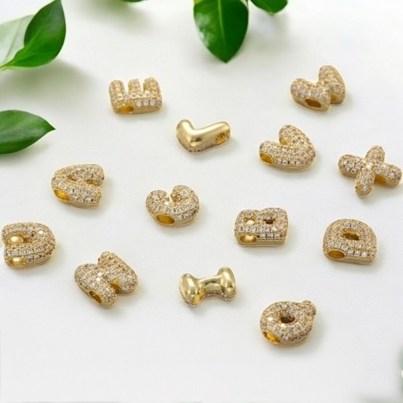 Lettera iniziale in ottone dorato con strass 10.5x9.5mm 1pz Gioie d'Oriente