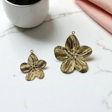 Ciondolo fiore 3D in acciaio 20x24 35x31 mm 1pz colori vari Gioie d'Oriente