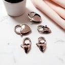 Moschettone a cuore in acciaio inox, finitura oro rosa lucido, misure miste, marchio Gioie d'Oriente