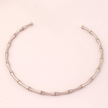 Collana rigida effetto bambù in acciaio inossidabile rodio diametro 13.5cm 1pz | GDO