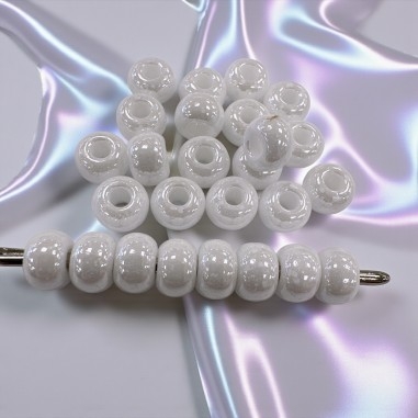 Perline in vetro, forma rondella, colore bianco, foro largo 1.3mm, misura 3x4mm, 70 pezzi, marchio Gioie d'Oriente