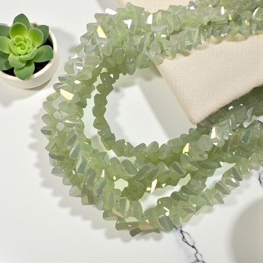 Filo di Cristalli a forma di Piramide Giallino AB 6mm 85pz | GDO
