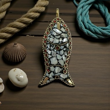 Pendente pesce etnico madreperla 28x78mm 1pz Gioie d'Oriente