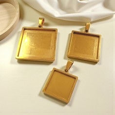 Base cabochon quadrata in acciaio dorato varie misure 1pz Gioie d'Oriente