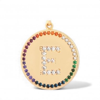 Pendente iniziale E in ottone oro 18k con zirconi arcobaleno 20 mm 1pz Gioie d'Oriente