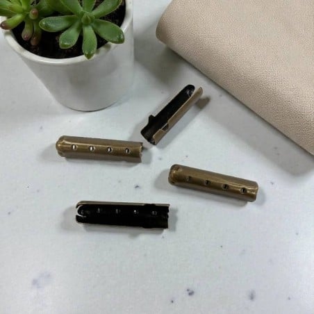 Terminali aperti per lacci delle scarpe in metallo bronzo 4.3x23mm 4pz | GDO