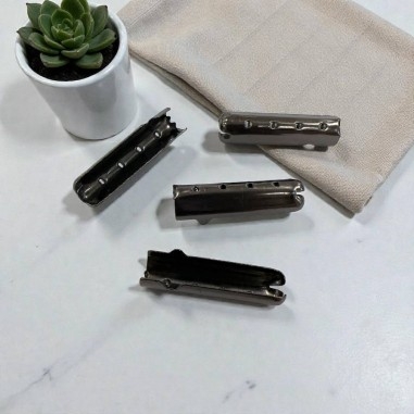 Terminali aperti per lacci delle scarpe in metallo canna di fucile 4.3x23mm 4pz | GDO