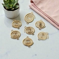 Connettore spirale a righe in ottone oro 18x21 mm 1pz Gioie d'Oriente