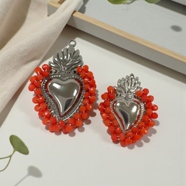 Ciondolo cuore sacro in acciaio rodio con cristalli Rosso chiaro due misure 1pz Gioie d'Oriente