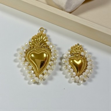 Ciondolo Cuore sacro in acciaio oro con cristalli Bianco AB - Due misure 1pz Gioie d'Oriente
