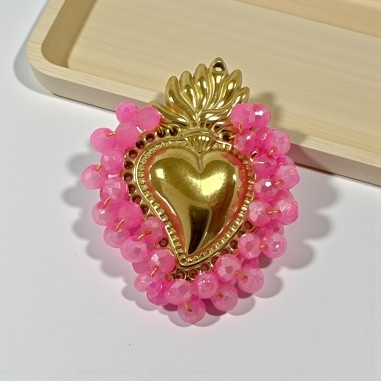 Ciondolo Cuore sacro in acciaio oro con cristalli Rosa fluo AB - Due misure 1pz Gioie d'Oriente