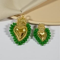 Ciondolo Cuore sacro in acciaio oro con cristalli Verdi - Due misure 1pz Gioie d'Oriente