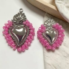 Ciondolo cuore sacro in acciaio rodio con cristalli Rosa fluo AB due misure 1pz Gioie d'Oriente