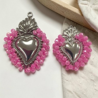Ciondolo cuore sacro in acciaio rodio con cristalli Rosa fluo AB due misure 1pz Gioie d'Oriente