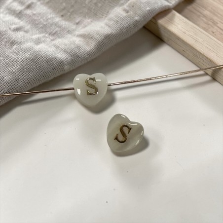 Cuore con lettera S in Madreperla con foro passante 8mm | GDO