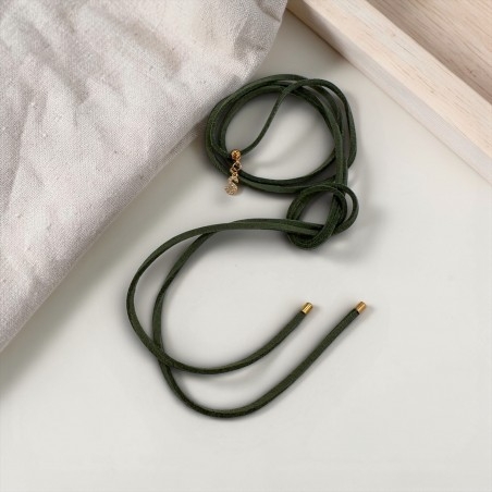 kit collana fai da te, filo alcantara verde, pendenti con strass, set per bijoux, marchio Gioie d'Oriente