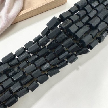 FIlo di Pietra lavica nera a forma di Cilindro sfaccettato 8x12mm 28pz | GDO