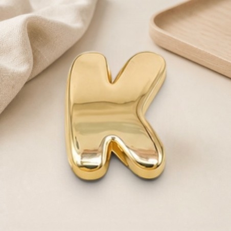 Distanziatore Lettera iniziale K bombata in ottone dorato 15x20mm vuoto all'interno foro 3.5x14mm 1pz | GDO