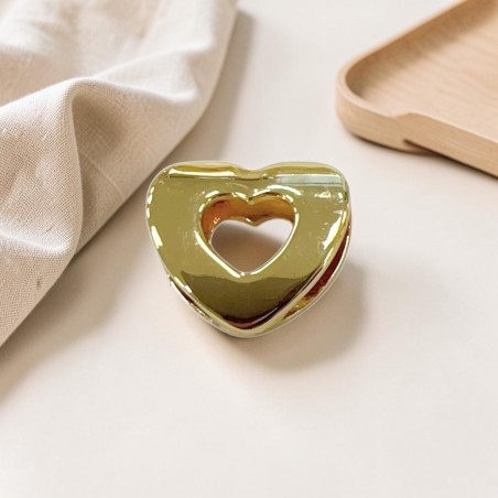Distanziatore Lettera iniziale bombata in ottone dorato 15x20mm vuoto all'interno foro 3.5x14mm 1pz - Cuore | GDO