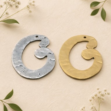 Ciondolo Zama forma particolare Oro e Argento 35x26mm 2pz Gioie d'Oriente