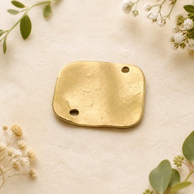 Ciondolo Zama quadrato increspato Oro e Argento 18x17mm 4pz Gioie d'Oriente