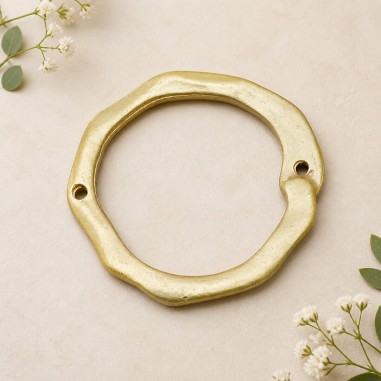 Ciondolo tondo forato in zama oro 31 x 31 mm 2pz Gioie d'Oriente
