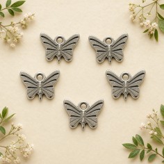Ciondoli farfalla in Argentone argento 19x13 mm 5pz Gioie d'Oriente