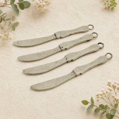 Ciondoli Coltelli piccoli 54 x 7 mm 4...