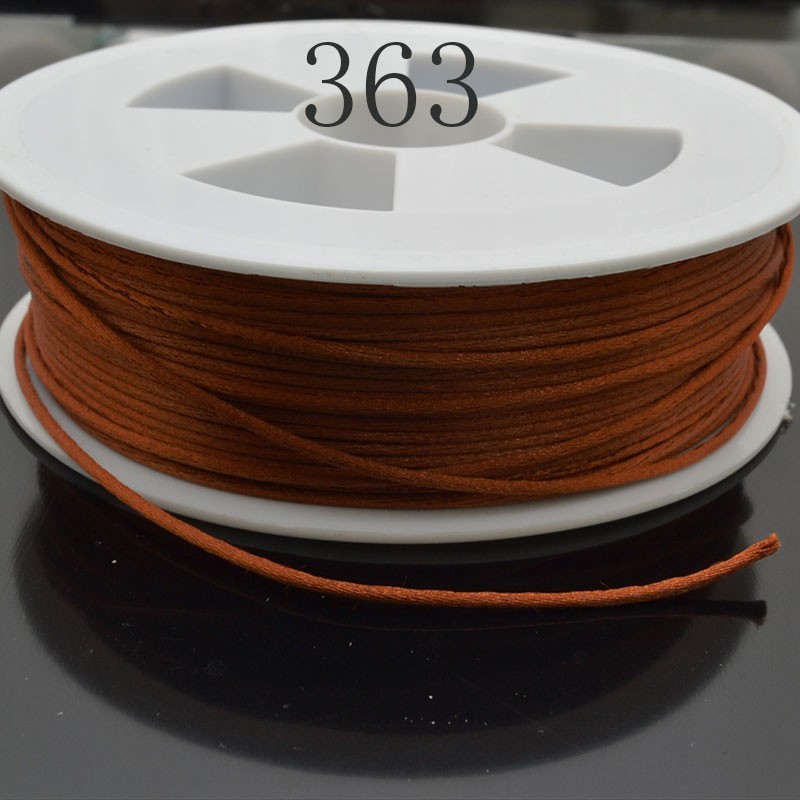 Coda di topo filo raso poliestere marrone scuro 1 mm 5 mt - Gioie d'Oriente